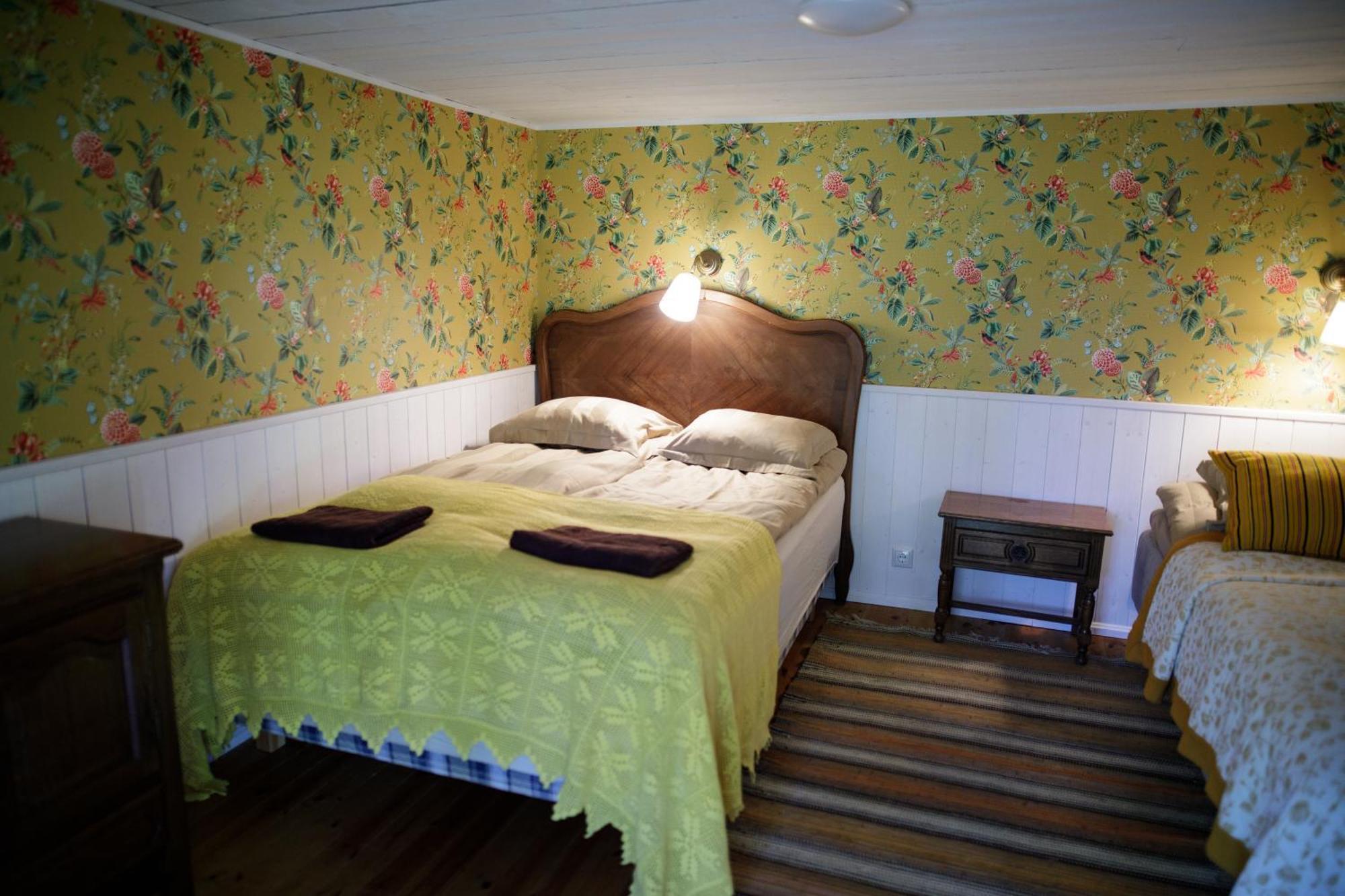 Muhu Tonise Talu Hotel Liiva  Bagian luar foto